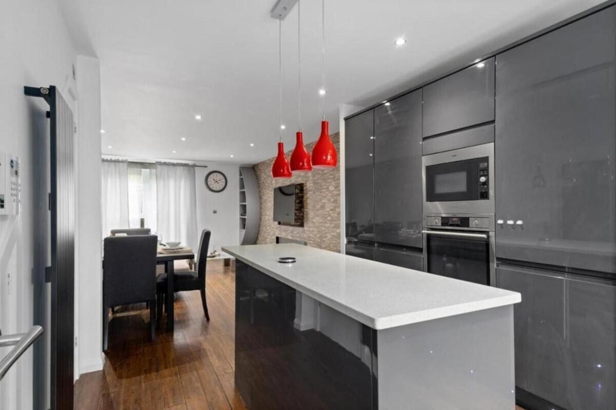 Superb Stonewall Terrace ロンドン 部屋 写真