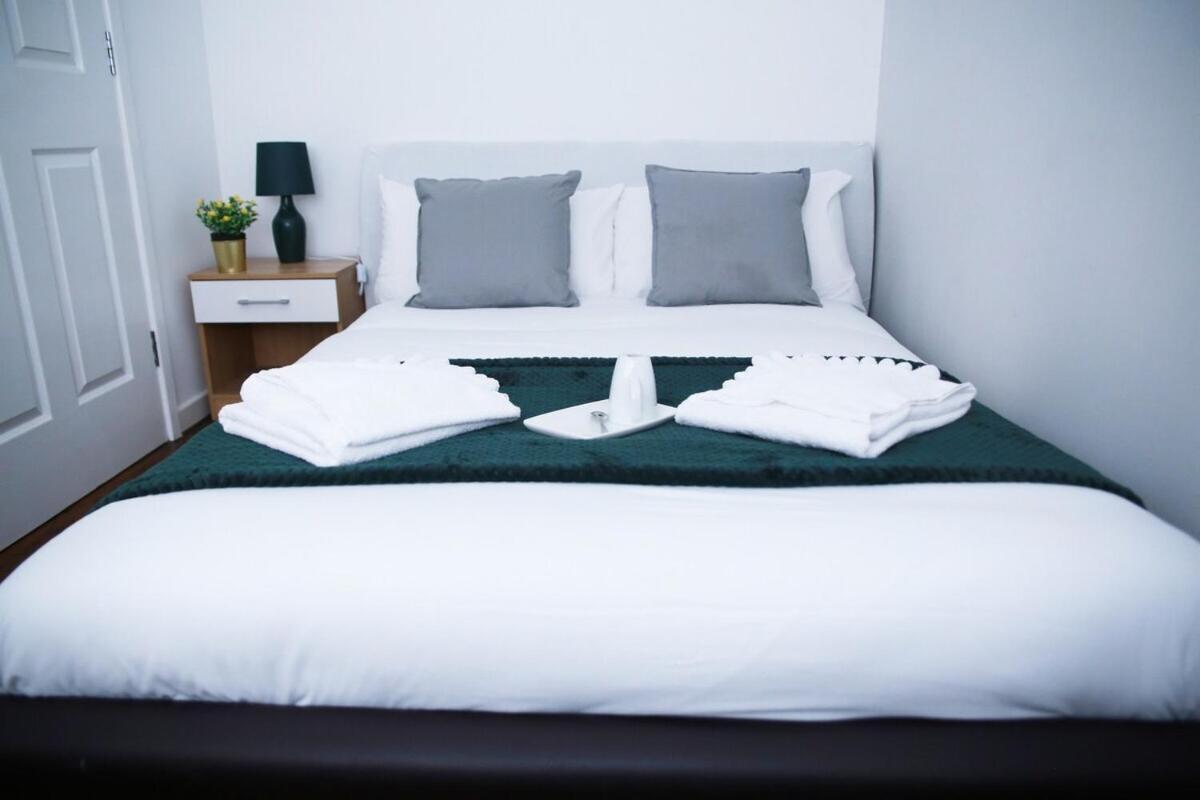 Superb Stonewall Terrace ロンドン 部屋 写真